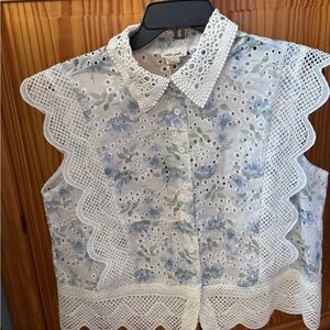 Ultra Pink White & Light Blue Floral Eyelet Lace-Trim Sleeveless Camisole
